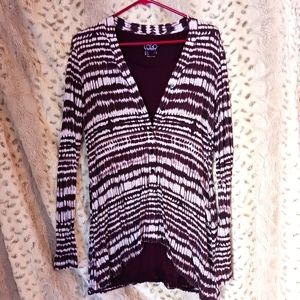 LOGO Lori Golstein Twin Set